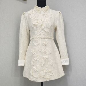 La’ Ros White Tweed 3D Floral Appliqué Dress S | Pearl Collar | Elegant Mini